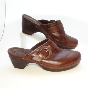 Clarks Artisan Brown Clogs with Buckle SZ10